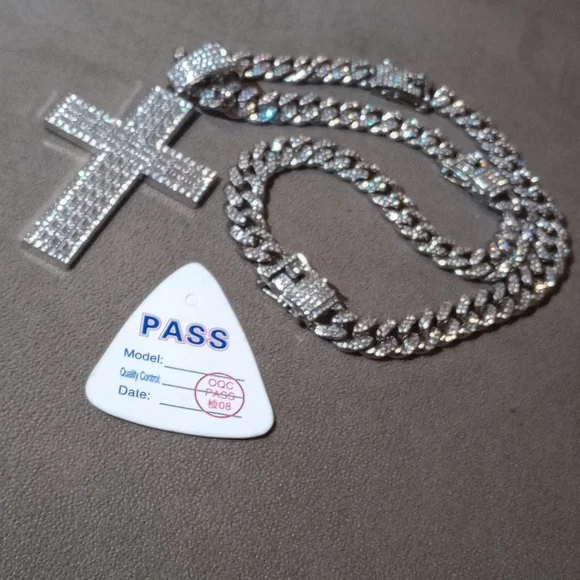Used Blessed Cross & 24\